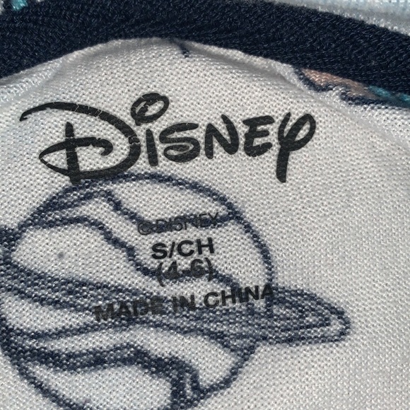 Small Disney stitch space rockets stretchy pajama top - Picture 3 of 3